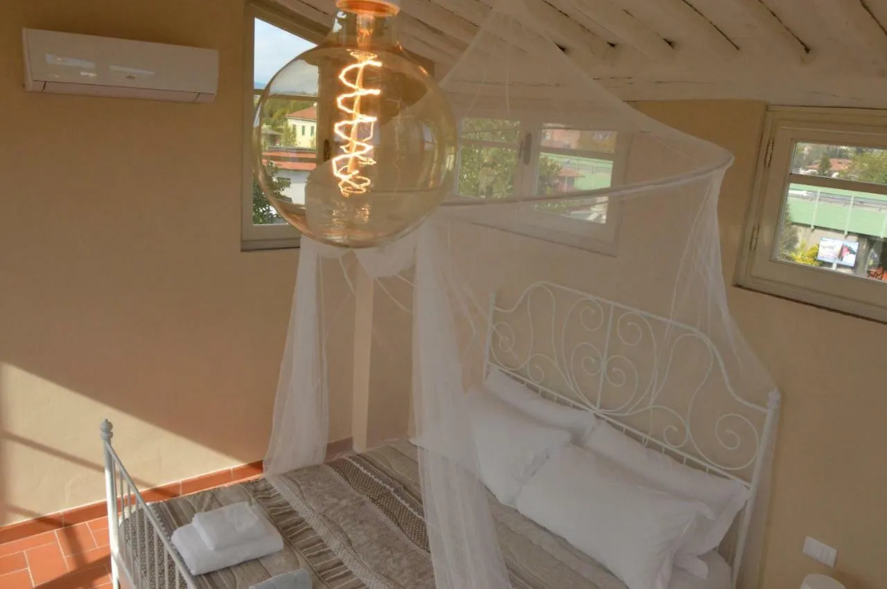 Guest house Corte San Lazzaro Lucca